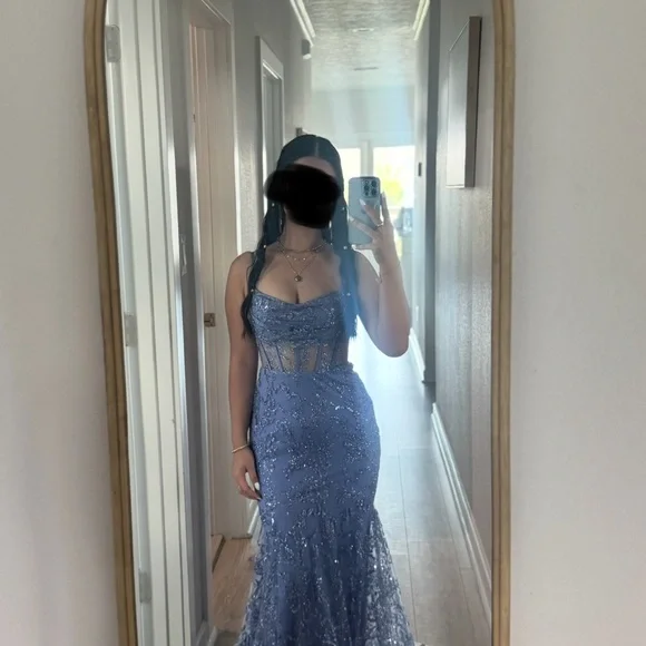 Elegant Lavender Sequin Evening Gown - Picture 3 of 3